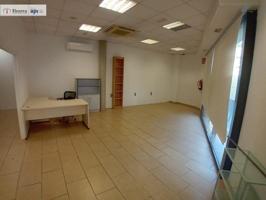 Local comercial en alquiler en Tordera, Centro photo 0