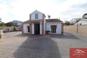 Chalet en alquiler en Alhaurín el Grande, Zona rural photo 0