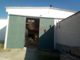 Nave industrial en alquiler en Arenas de Iguña, Avenida General, 39450 photo 0