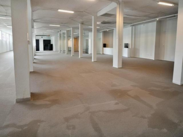 Edificio en alquiler en Sant Boi de Llobregat, Sant Boi De Llobregat photo 0