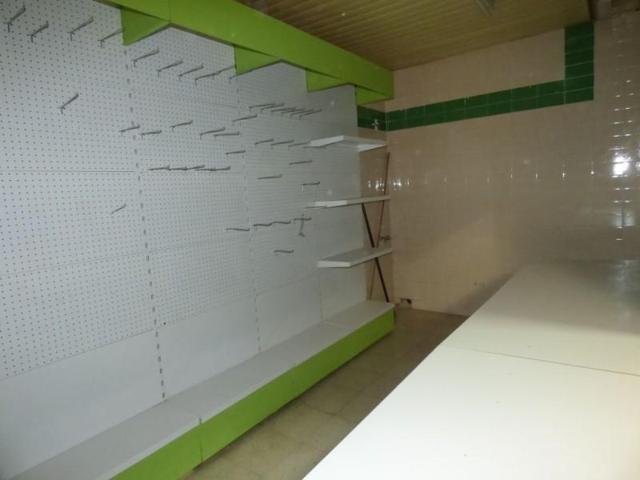 Local comercial en venta en Manresa, Sagrada Familia photo 0