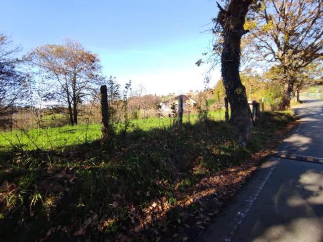 Terreno en venta en Oviedo, Oviedo photo 0