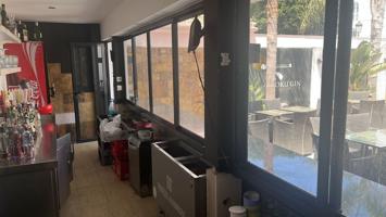 Local comercial en venta en Nerja, Centro photo 0