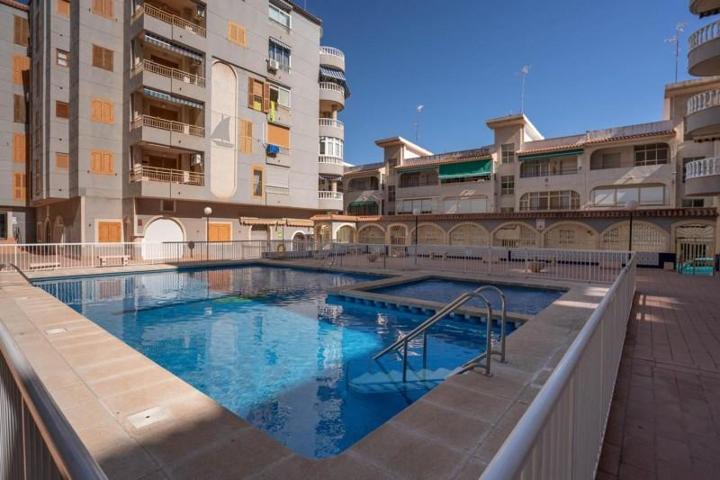 Aticos en venta en Torrevieja, Calle Urbano Arregui, 03185 photo 0