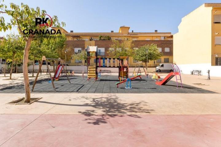 Entresuelo en venta en Cúllar Vega, Vega de granada zona noroeste photo 0