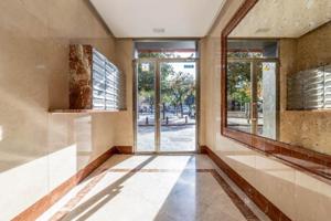 Piso en venta en Granada, Zaidin photo 0