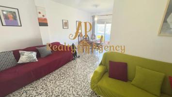 Piso en venta en Quart de Poblet, Centro Del Pueblo photo 0