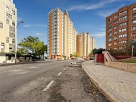 Piso en venta en Madrid, Costillares photo 0