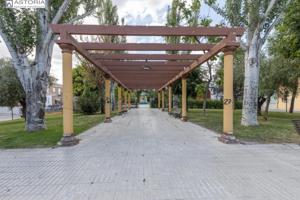 Adosada en venta en Maracena, Zona metropolitana photo 0