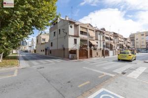 Adosada en venta en Maracena, Zona metropolitana photo 0