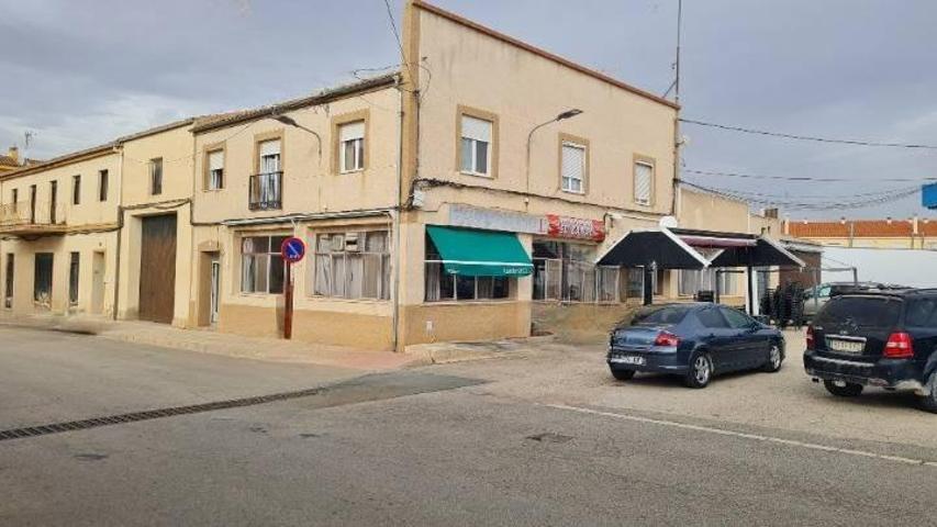 Adosada en venta en Albacete, SE VENDE EL INMUEBLE INTEGRO EN EL SALOBRAL: VIVIE photo 0