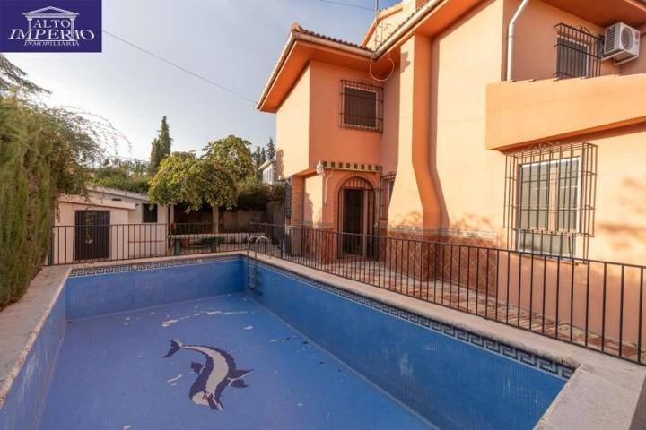 Chalet en venta en Ogíjares, Zona metropolitana photo 0