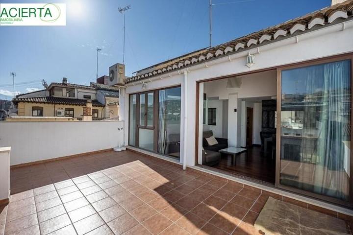 Piso en venta en Granada, Centro photo 0