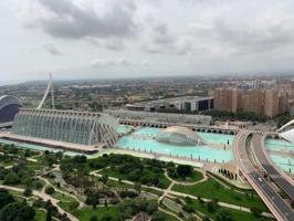 Piso en venta en Valencia, Ciutat de les Arts i de les Ciencies photo 0