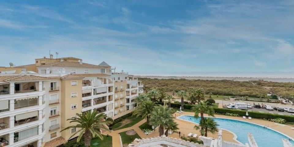 Apartamento en venta en Ayamonte, Punta del Moral photo 0