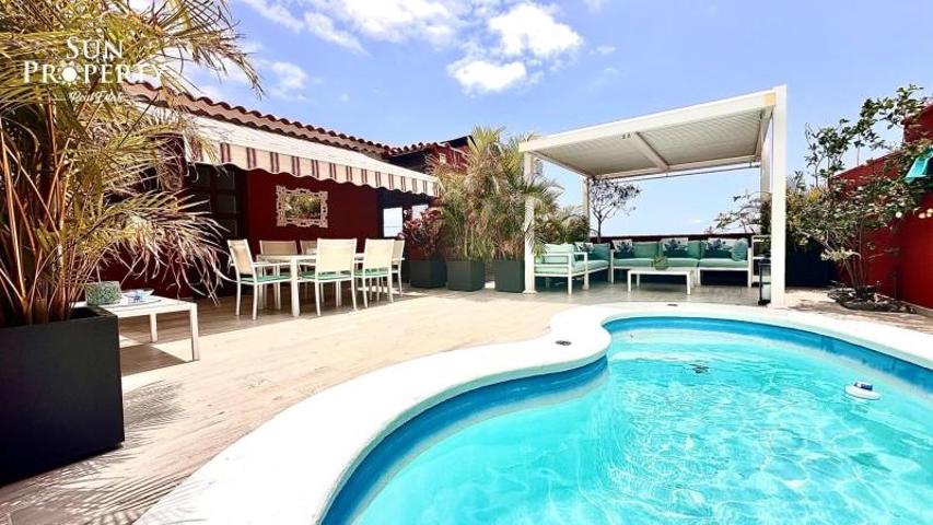 Adosada en venta en Adeje, El Madroñal photo 0