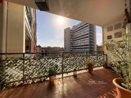 Piso en venta en Barcelona, El Camp dEn Grassot i Gràcia Nova photo 0