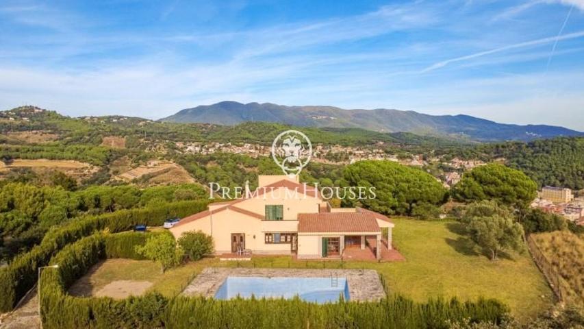 Casa en venta en Arenys de Munt, El rial pasqual photo 0