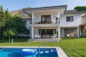 Chalet en venta en Benalmádena, Capellanía photo 0