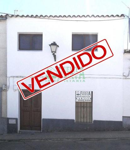 Casa en venta en Bodonal de la Sierra, Bodonal De La Sierra photo 0