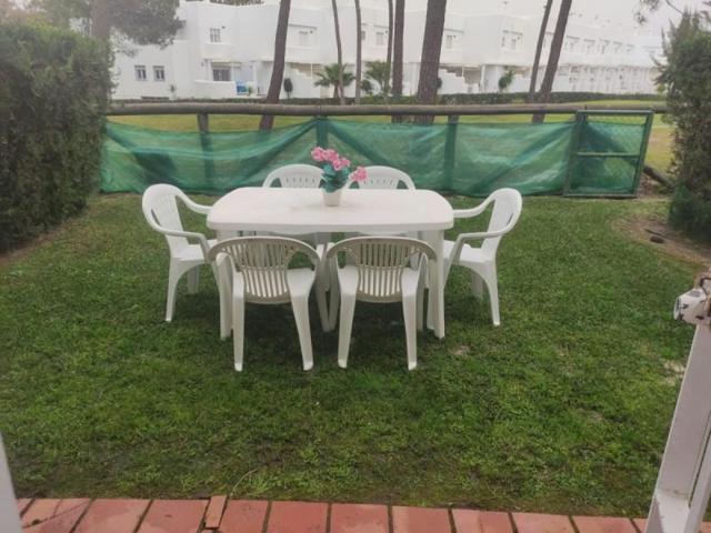 Adosada en alquiler en Isla Cristina, Islantilla - Campo de Golf photo 0
