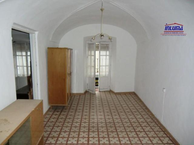 Edificio en venta en Jerez de los Caballeros, Centro photo 0