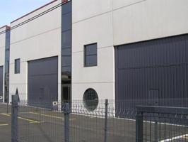 Nave industrial en alquiler en Llanes, San Roque del Acebal photo 0