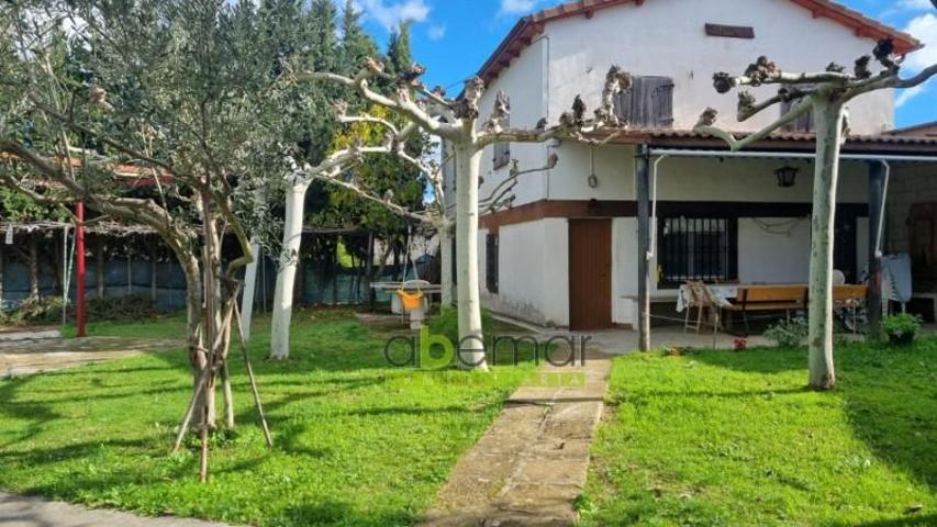Chalet en venta en Andosilla, Andosilla photo 0