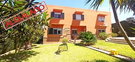 Chalet en alquiler en Espartinas, Espartinas photo 0