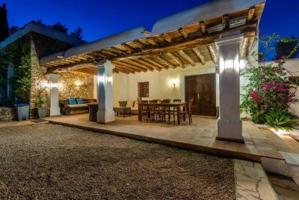 Casa con terreno en alquiler en Eivissa, Ibiza photo 0