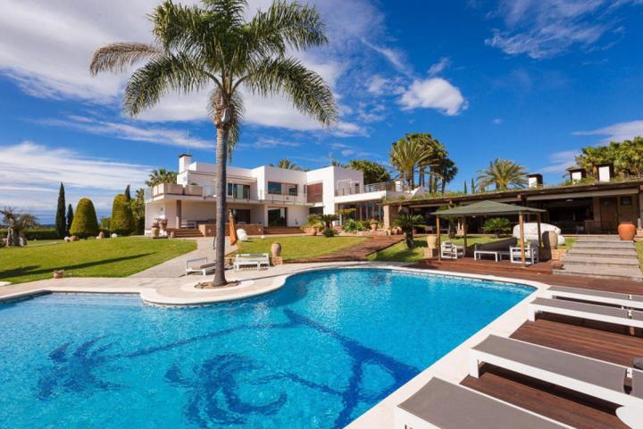 Chalet en alquiler en Eivissa, Jesus photo 0