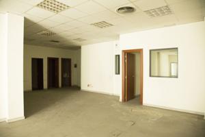 Local comercial en venta en San Adrián, San Adrian photo 0