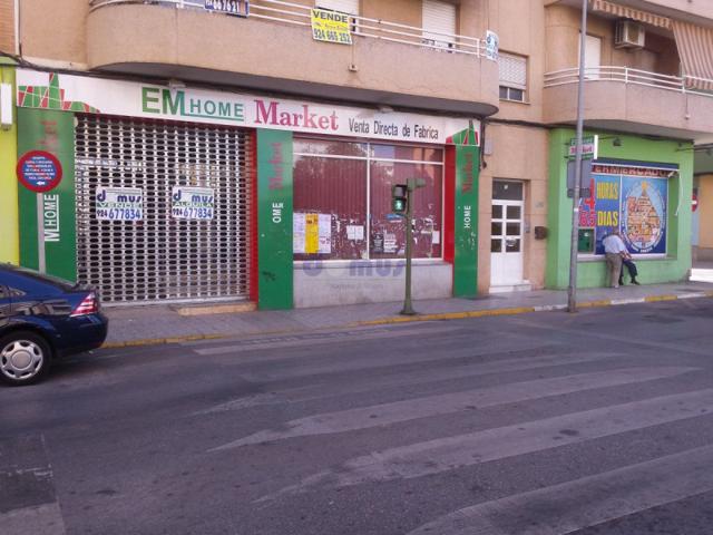Local comercial en venta en Almendralejo, San Jose photo 0