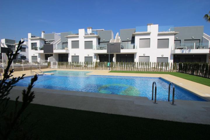 Aticos en alquiler en Pilar de la Horadada, Pilar De La Horadada photo 0