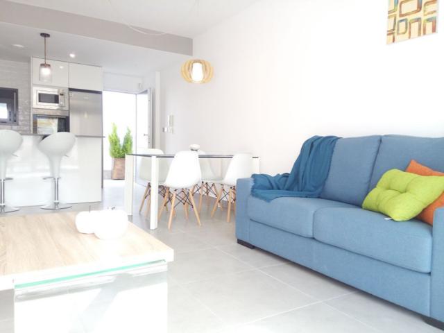 Apartamento en alquiler en Pilar de la Horadada, Pilar De La Horadada photo 0
