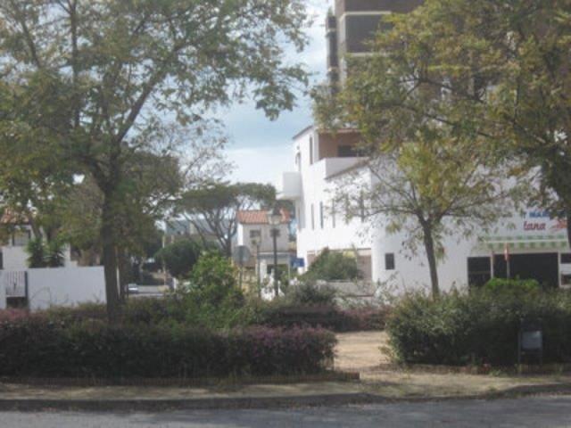 Chalet en alquiler en Lepe, Islantilla - Urbasur photo 0