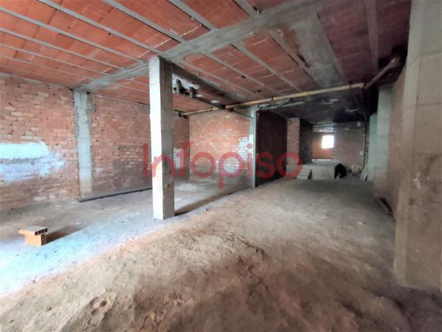 Local comercial en alquiler en Valdepeñas, Centro photo 0