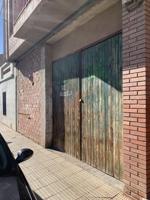 Local comercial en venta en Castejón, Castejon photo 0