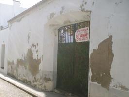 Casa en venta en Higuera la Real, Centro photo 0