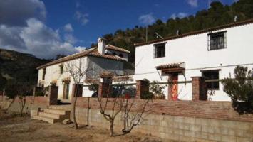 Chalet en venta en Archidona, Archidona photo 0