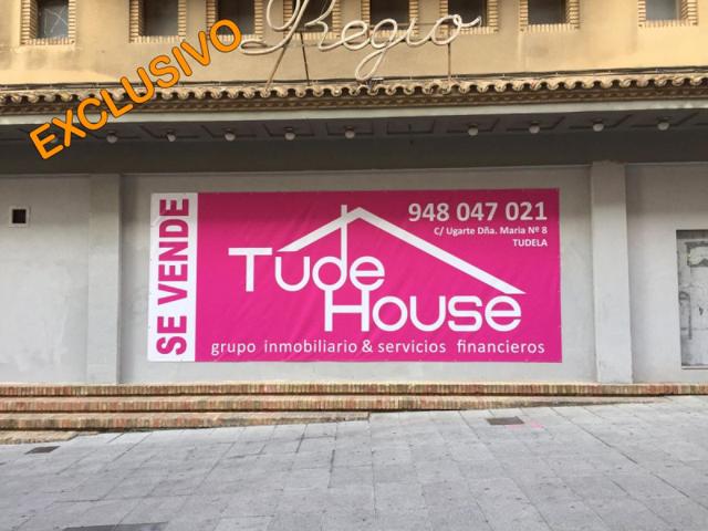 Local comercial en venta en Tudela, Centro photo 0