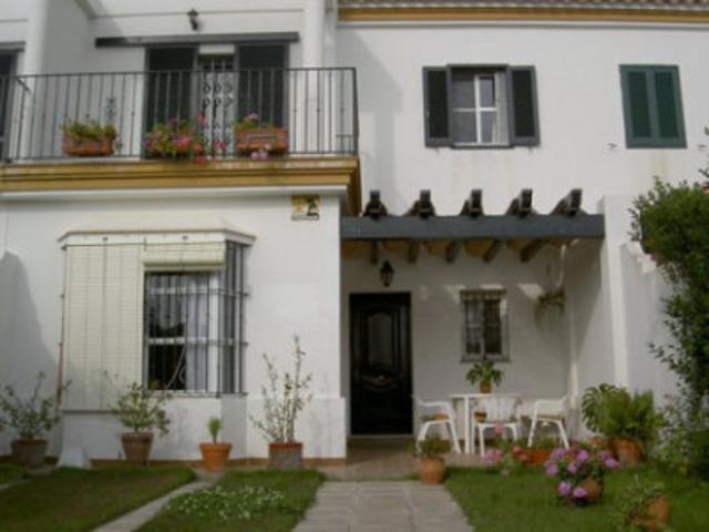 Adosada en alquiler en Chipiona, La Laguna photo 0