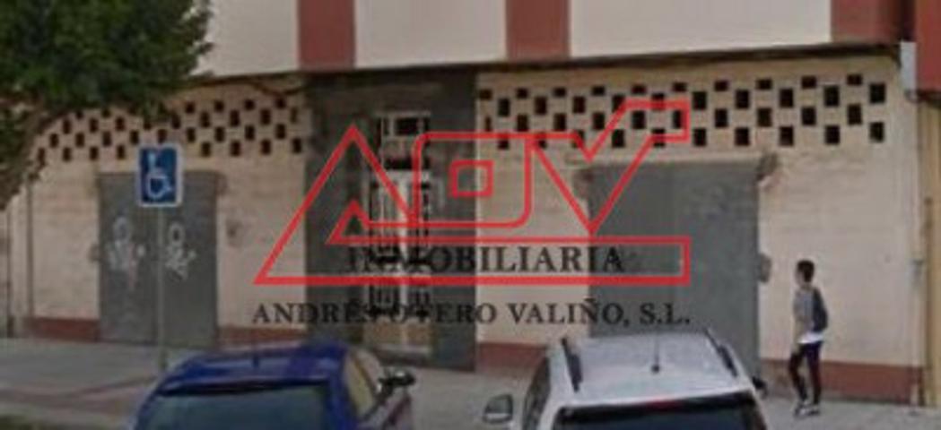Local comercial en venta en Narón, Jubia photo 0