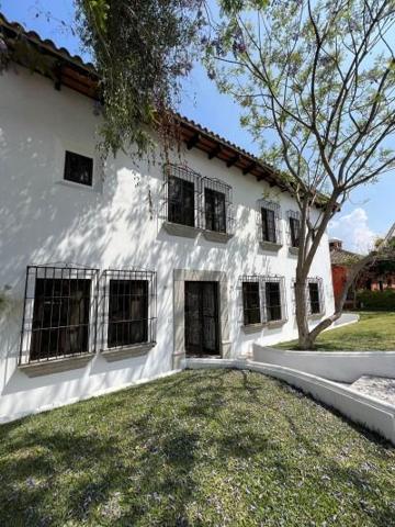 Casa en venta en Alicante, Ciudad vieja photo 0