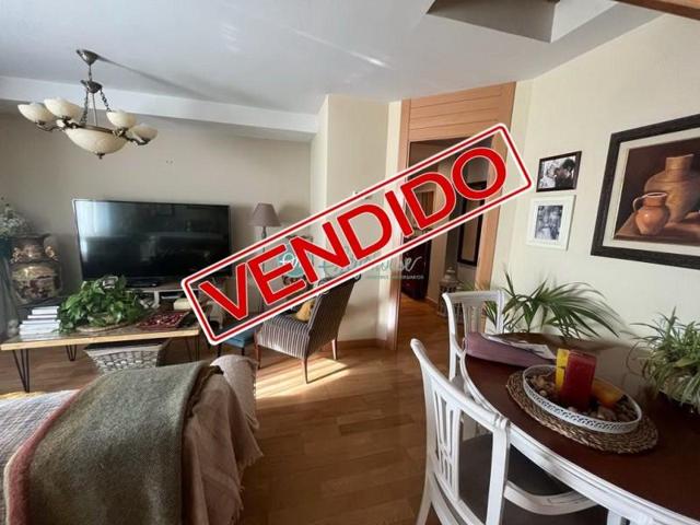 Piso en venta en Segovia, Centro - Claret photo 0