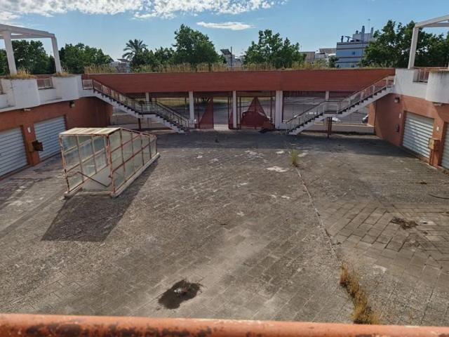 Local comercial en alquiler en Utrera, Utrera photo 0