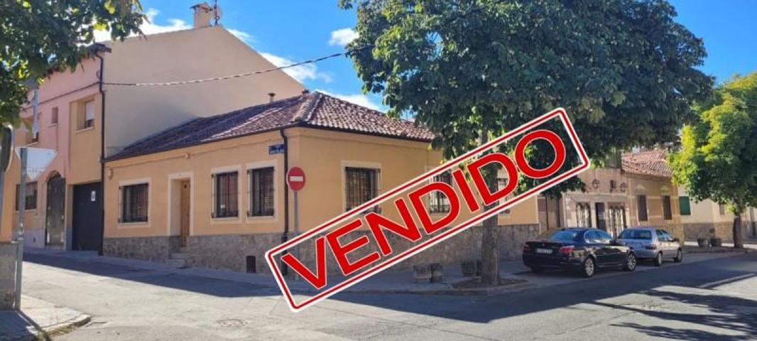 Adosada en venta en Segovia, La Albuera photo 0