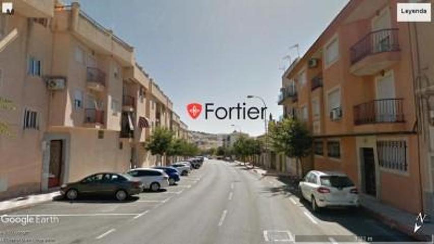 Local comercial en venta en Martos, Juzgados photo 0