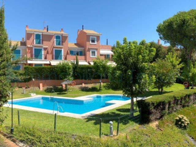 Casa en alquiler en Lepe, Islantilla - Campo de Golf photo 0