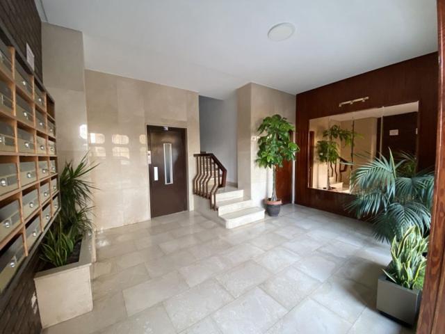 Piso en alquiler en Alicante, Virgen del Socorro - Raval Roig photo 0